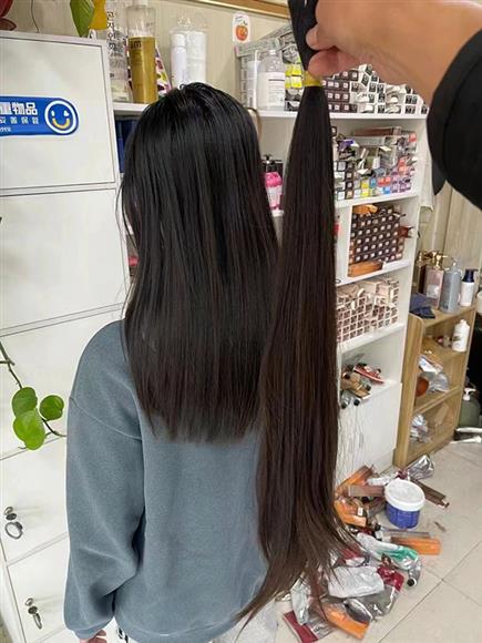 洛阳剪长头发保留发型